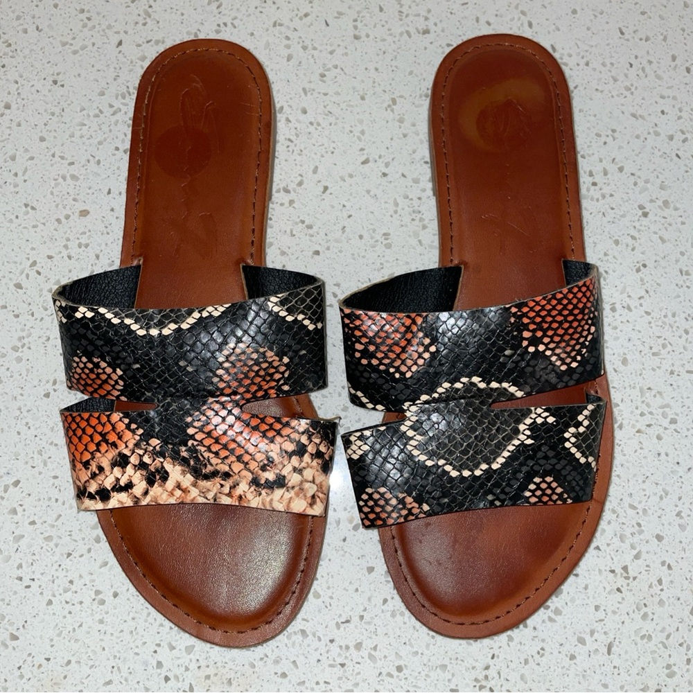Seven7 Black and‎ Brown Sandals with Snakeskin Design
